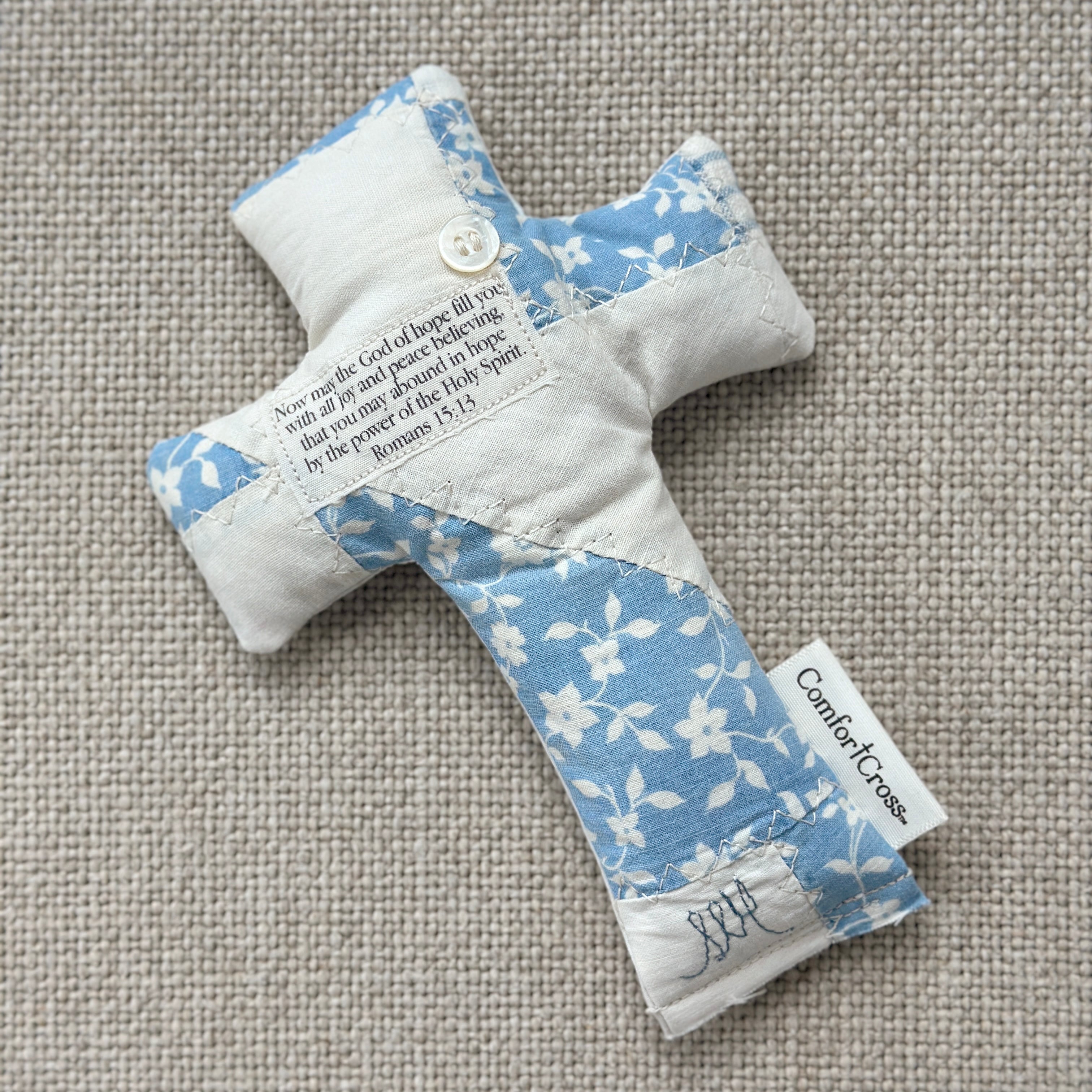 Comfort Cross-Daisy Chain (Romans 15:13) Unscented