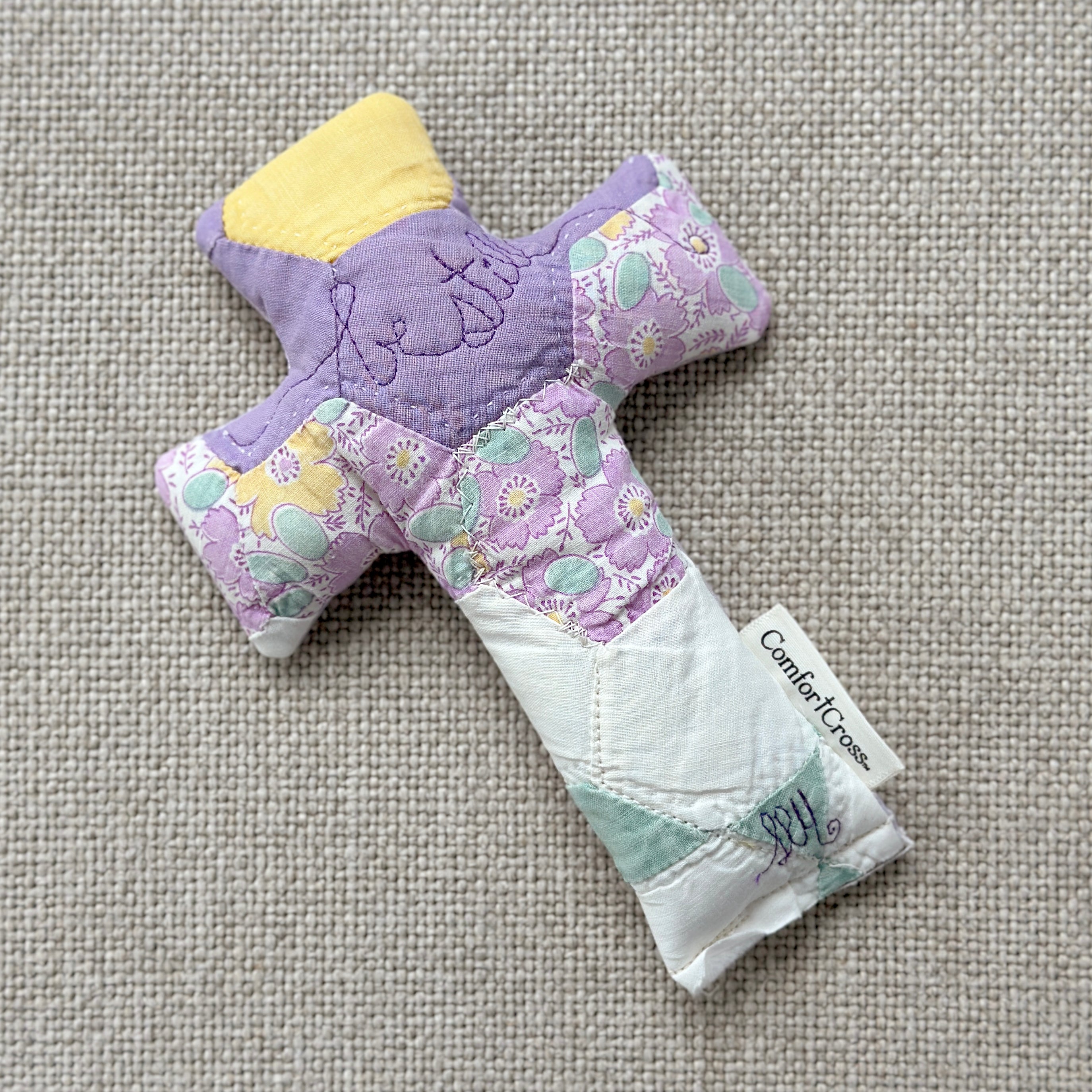 Comfort Cross-Lilac Love (Psalm 46:10) Lavender Scent